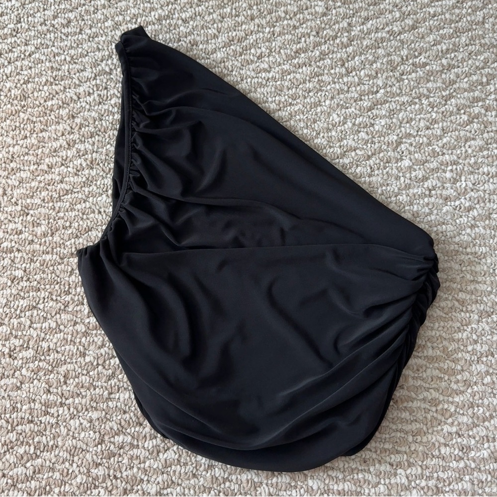 Express One Shoulder Top - Picture 9 of 12